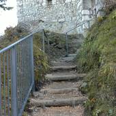 Burgruine-Karlstein-2012-016